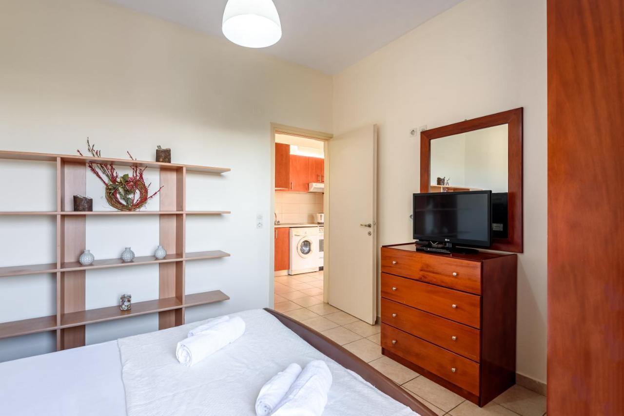 Golden Beach Hill Apartments كاتو ذاراتسو المظهر الخارجي الصورة