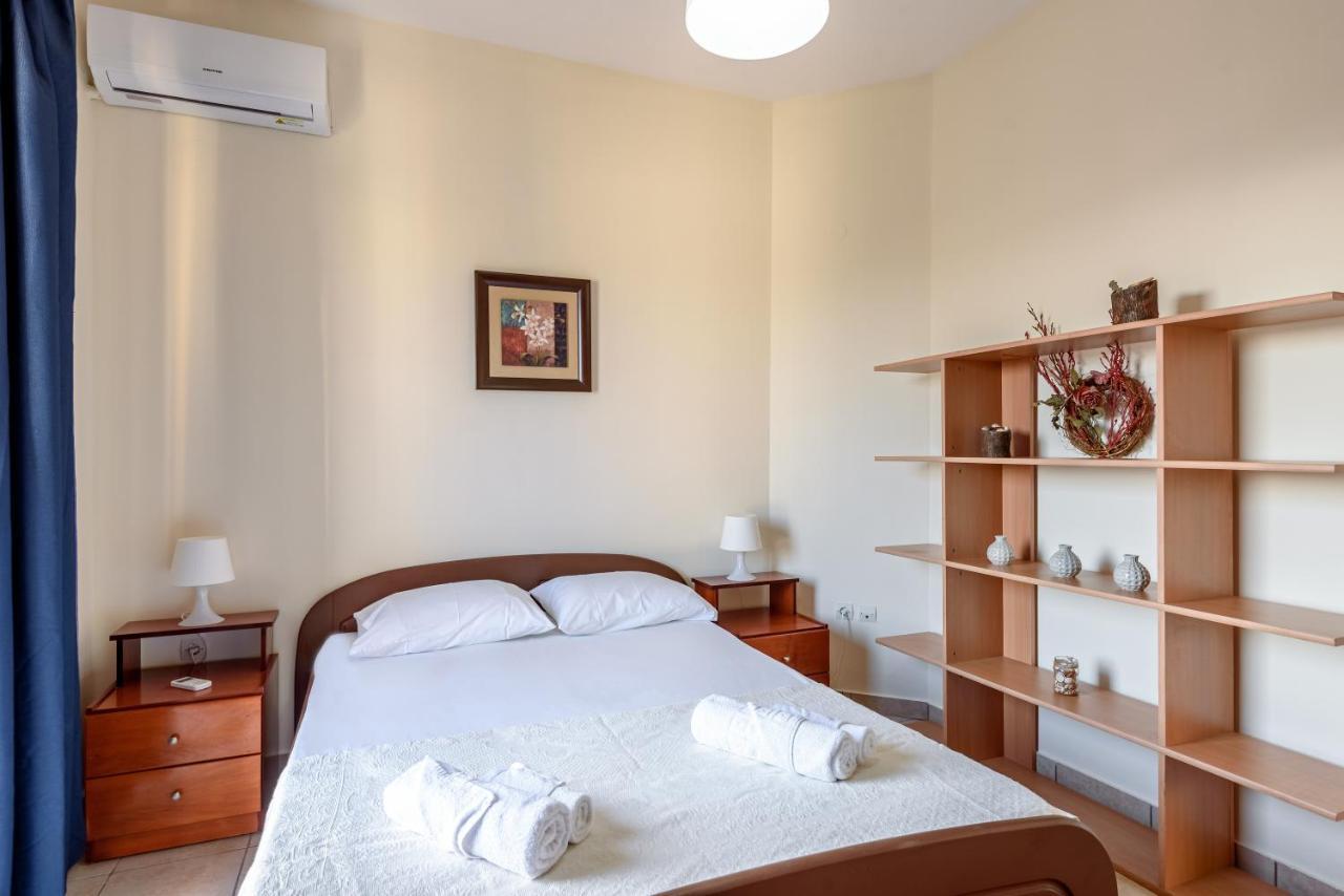 Golden Beach Hill Apartments كاتو ذاراتسو المظهر الخارجي الصورة