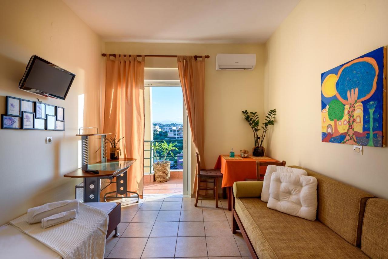 Golden Beach Hill Apartments كاتو ذاراتسو المظهر الخارجي الصورة