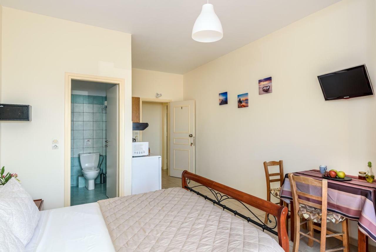 Golden Beach Hill Apartments كاتو ذاراتسو المظهر الخارجي الصورة